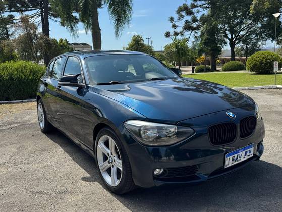 BMW 118i 1.6 16V TURBO GASOLINA 4P AUTOMÁTICO BMW 118i 1.6 16V TURBO GASOLINA 4P AUTOMÁTICO